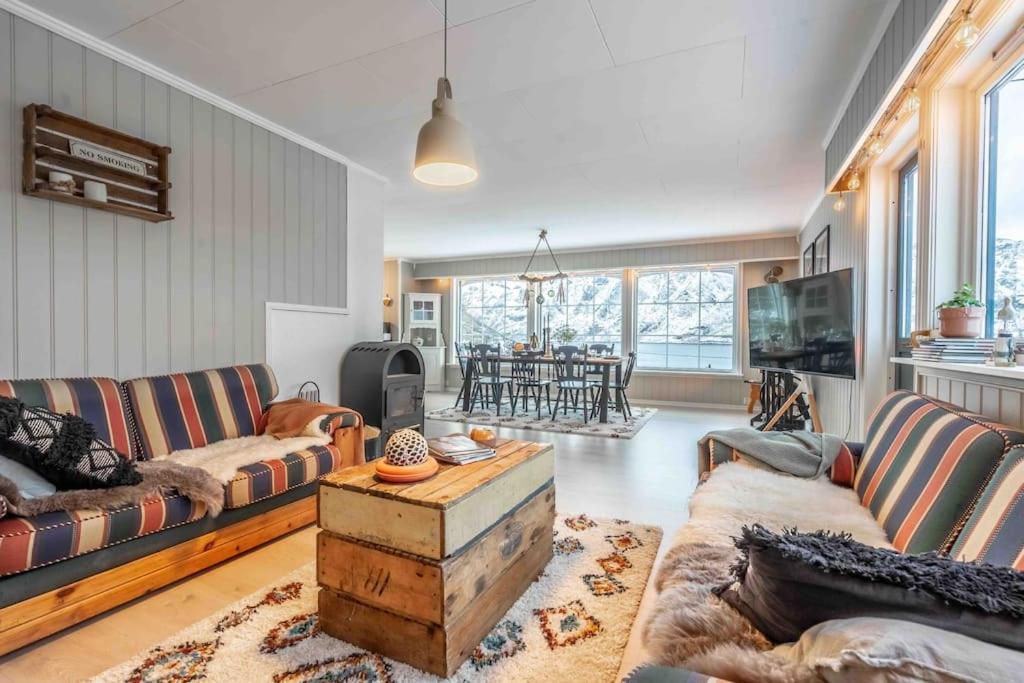 Sundet Lofoten Holiday House Vila Sund  Exterior foto