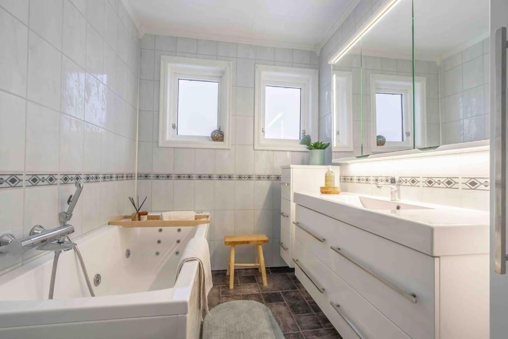 Sundet Lofoten Holiday House Vila Sund  Exterior foto